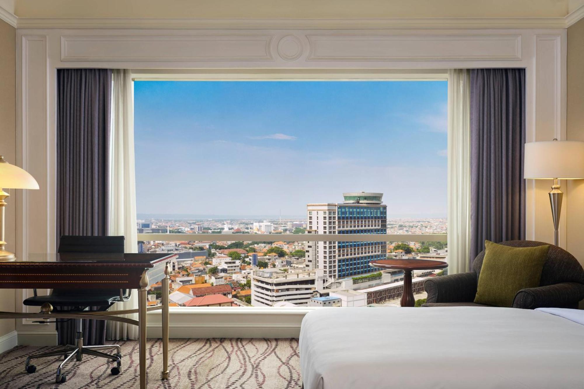 Jw Marriott Hotel Surabaya Ngoại thất bức ảnh
